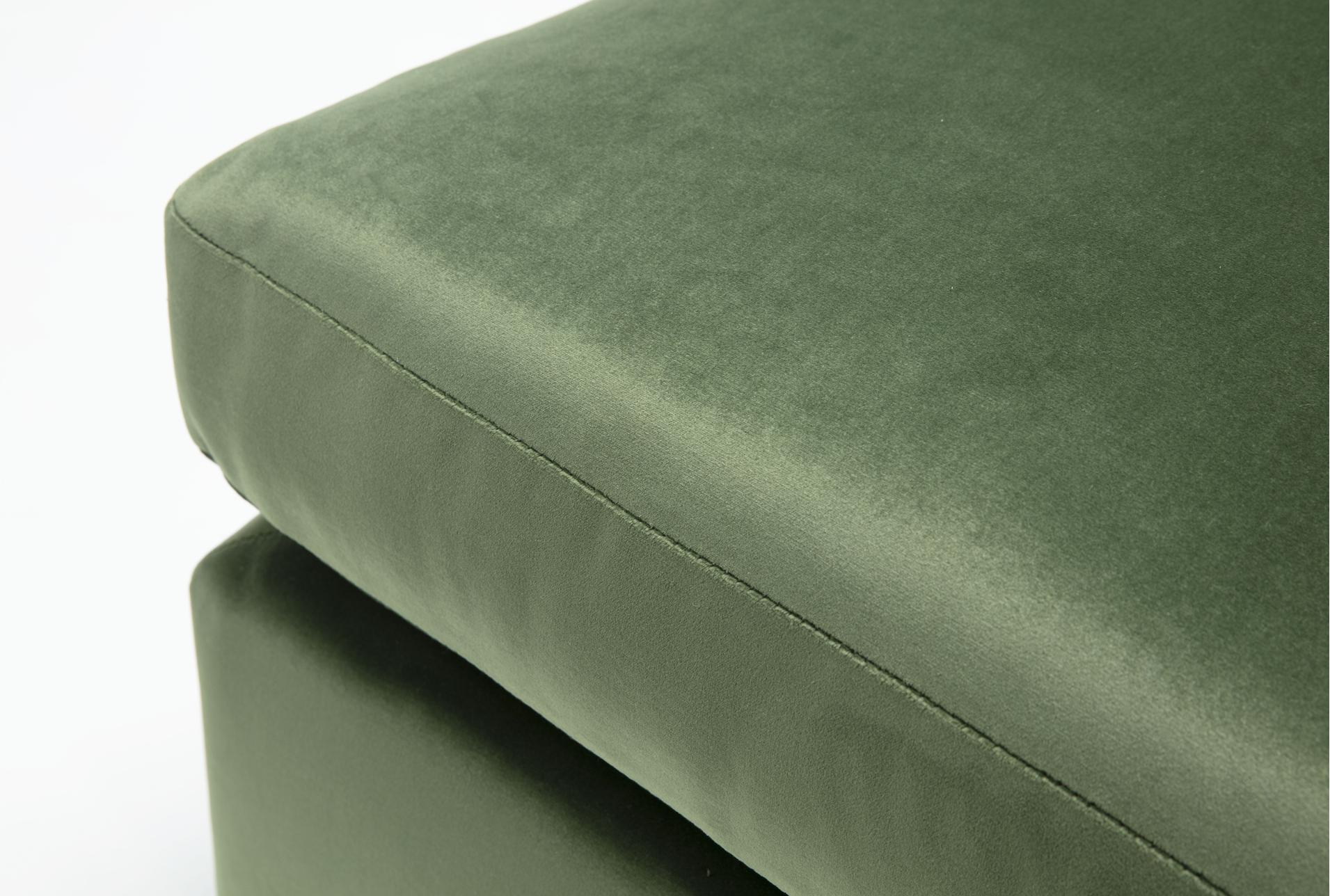siena forrest green performance velvet fabric 4 piece 107" modular flexsteel sectional with right arm facing bumper chaise 13 siena forrest green performance velvet fabric 4 piece 107" modular flexsteel sectional with right arm facing bumper chaise